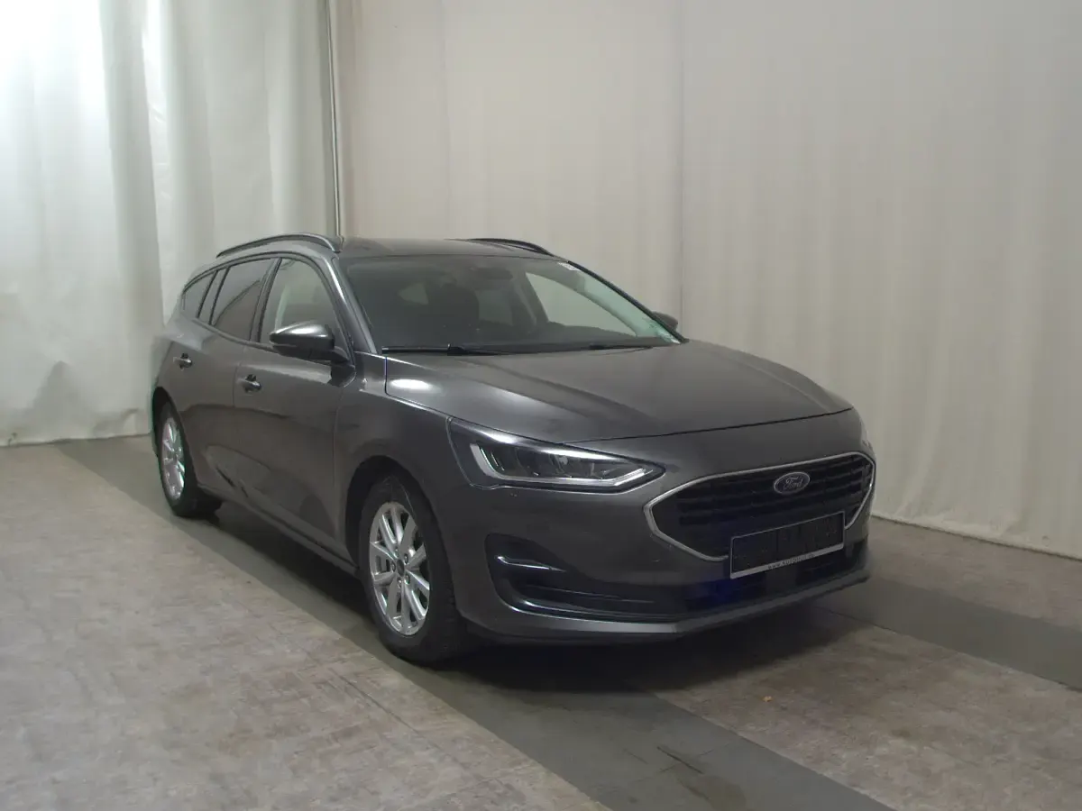 Gebraucht Ford Focus Cool & Connect 120 PS (88 kW) 2023 Grau Kombi