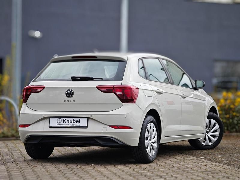 Gebraucht VW Polo Life 95 PS (69 kW) 2023 Ascotgrau Kleinwagen