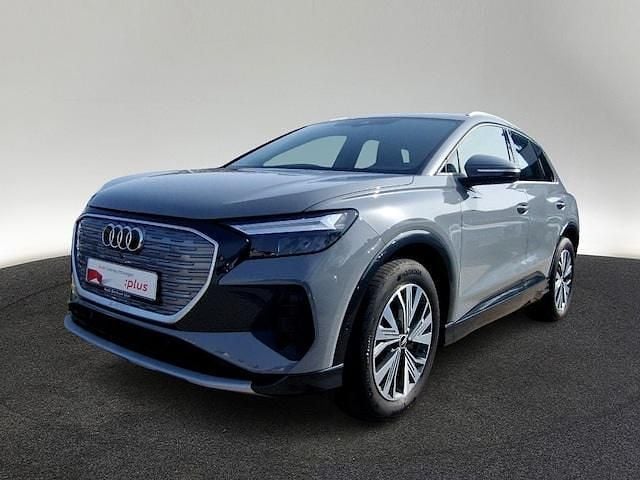 Gebraucht Audi Q4 e-tron Ambiente 150 kW (204 PS) 2023 Kieselgrau SUV