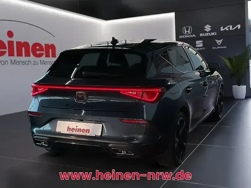 Usata Cupra Leon 150 CV (110 kW) 2023 Grigio Berlina
