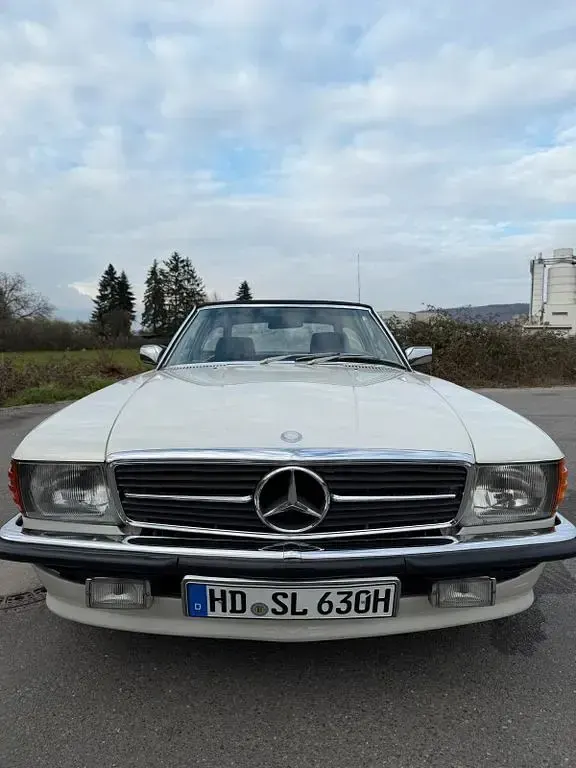 Gebraucht Mercedes SL450 218 PS (160 kW) 1979 Weiß Cabrio