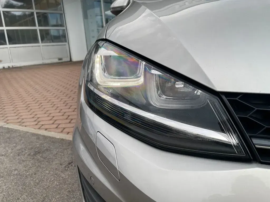 Gebraucht VW Golf VII Sportline 184 PS (135 kW) 2015 Grau Limousine