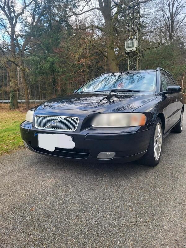 Schwarz Gebraucht 2005 Volvo V70 Kombi | 995 € (Guter Preis) - Bild 1/4