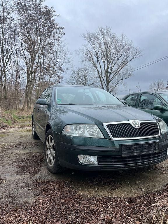 Gebraucht Skoda Octavia Ambiente 116 PS (85 kW) 2006 Grün Limousine