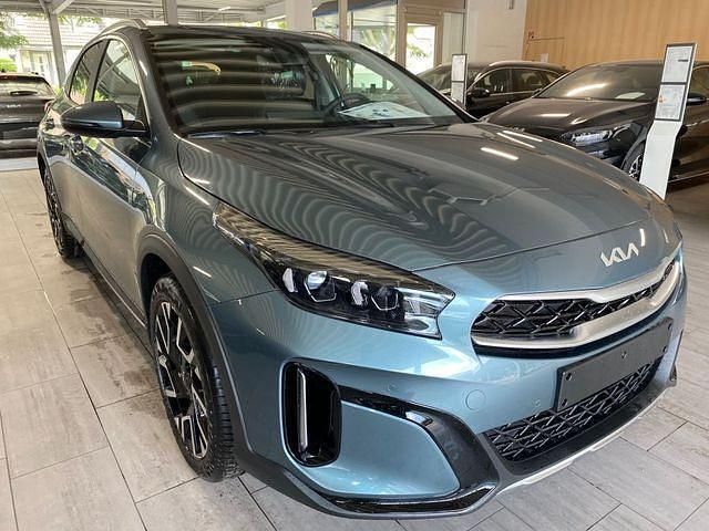 Grün Neu 2025 Kia XCeed SUV | 24.990 € (Guter Preis) - Bild 1/4