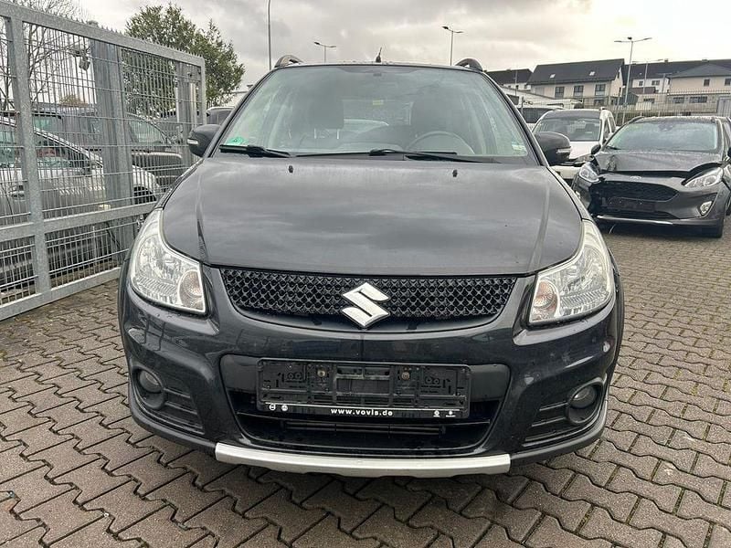 Gebraucht Suzuki SX4 Style 135 PS (99 kW) 2013 Schwarz Limousine