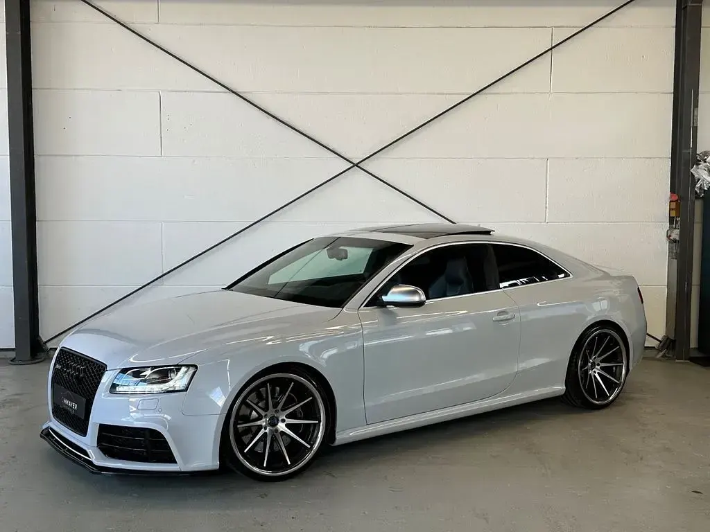 Gebraucht Audi RS5 Sport 450 PS (330 kW) 2011 Grau Coupé