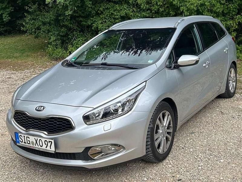 Gebraucht 2014 Kia Ceed Spirit Limousine | 4.000 € (Superpreis) - Bild 1/4