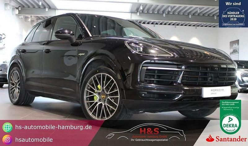 Tiefschwarz Gebraucht 2020 Porsche Cayenne Chrono SUV | 61.900 € (Fairer Preis) - Bild 1/4