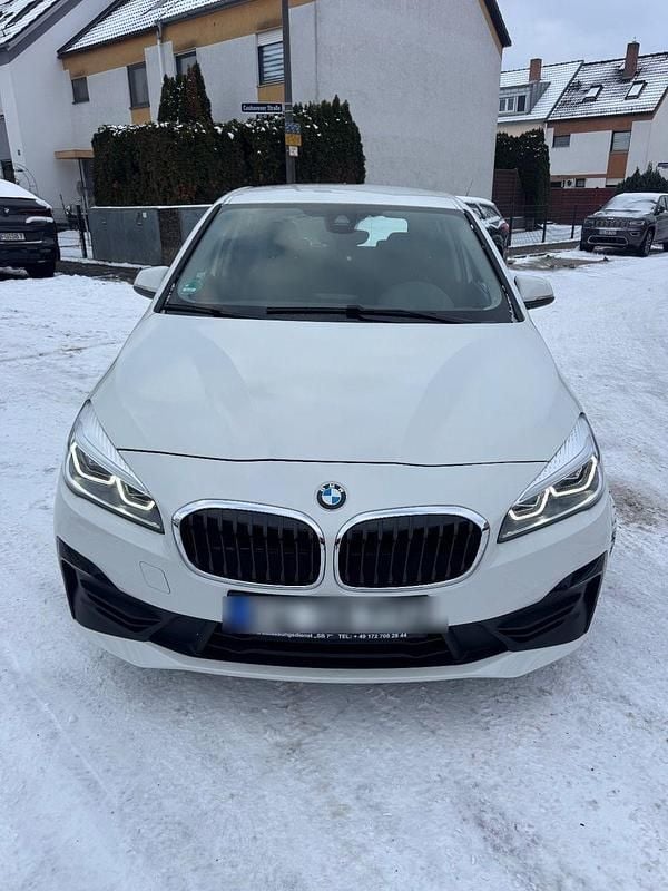 Gebraucht BMW 218 Advantage 140 PS (102 kW) 2019 Weiß Kombi