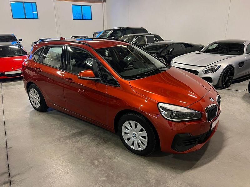 Gebraucht BMW 218 Advantage 140 PS (102 kW) 2019 Orange Kombi