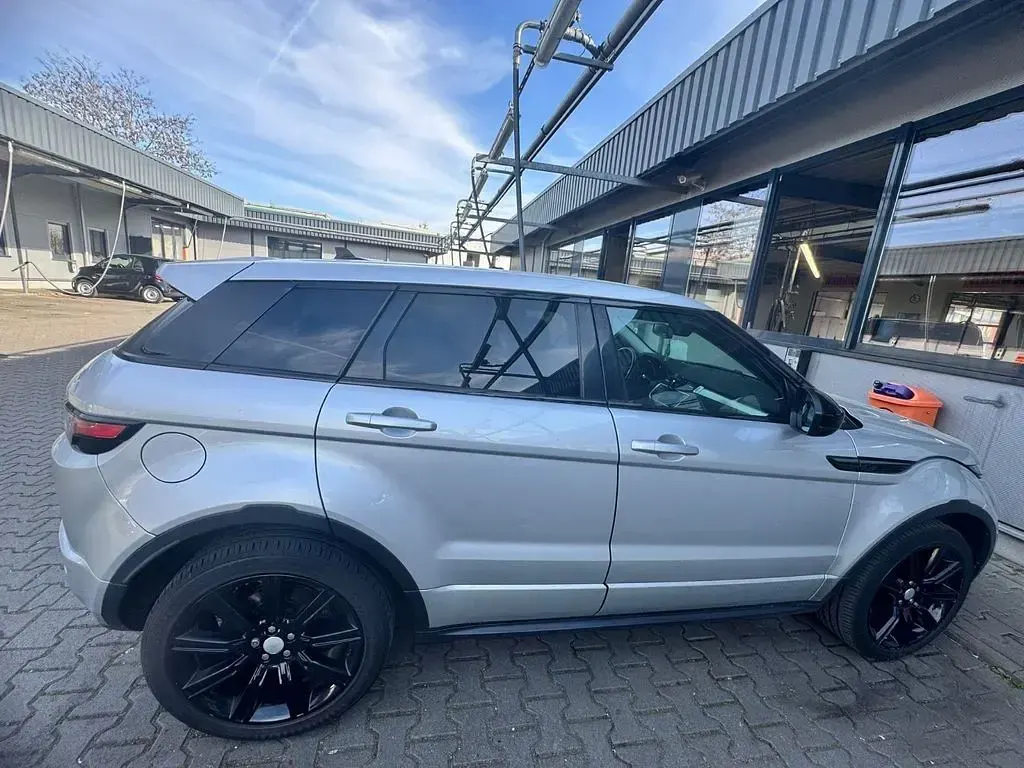 Gebraucht Land Rover Range Rover evoque SE Dynamic 179 PS (131 kW) 2016 Silber SUV