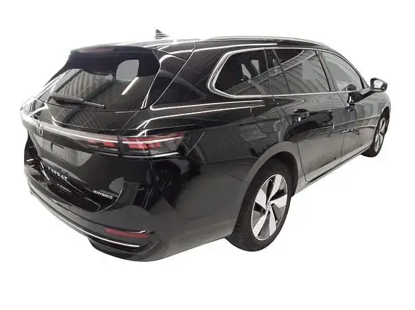 Gebraucht VW Passat Elegance 177 PS (130 kW) 2025 Grenadillschwarz Kombi