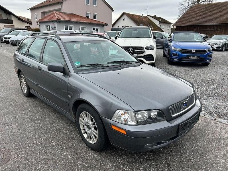 Gebraucht Volvo V40 163 PS (119 kW) 2001 Grau Kombi