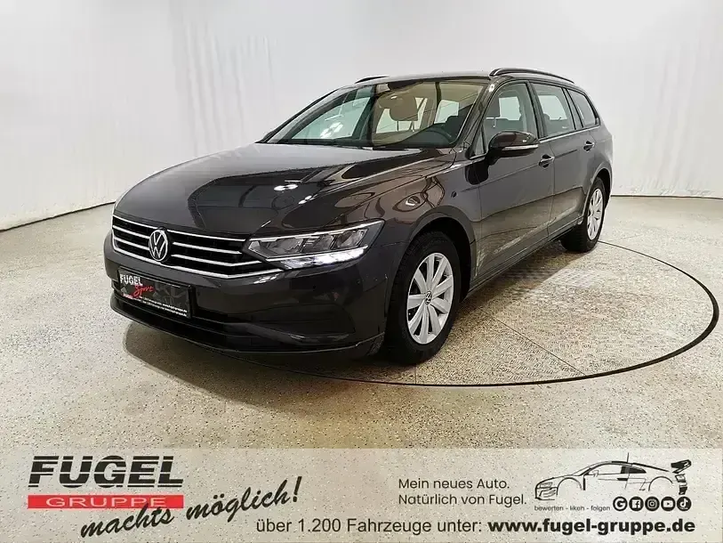 Usata VW Passat 150 CV (110 kW) 2022 Grigio Station wagon