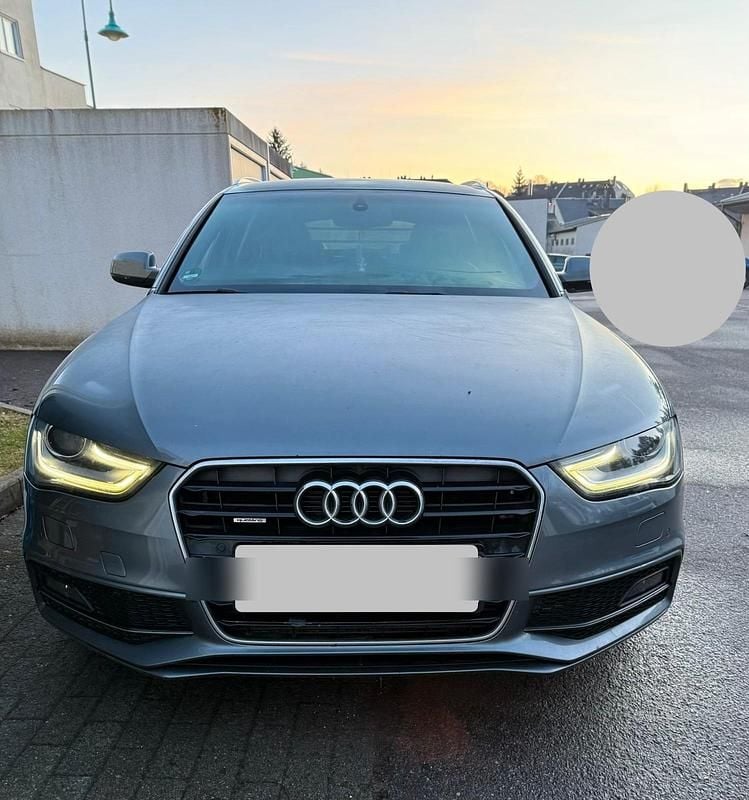 Gebraucht Audi A4 S-Line 211 PS (155 kW) 2013 Grau Kombi