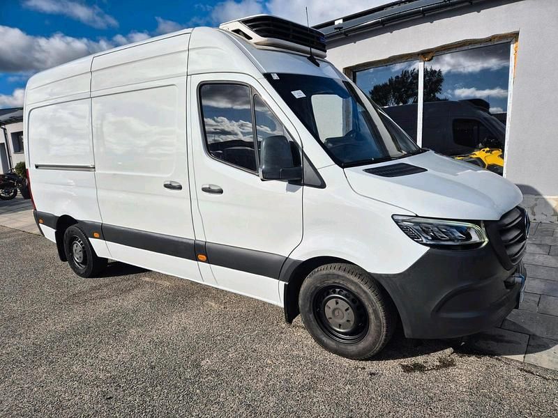 Weiß Gebraucht 2019 Mercedes Sprinter Van | 25.999 € - Bild 1/4