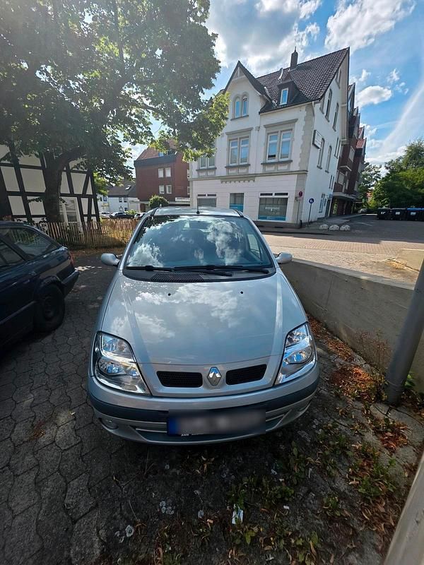 Grau Gebraucht 2001 Renault Scénic Van / Kleinbus | 1.200 € (Guter Preis) - Bild 1/4
