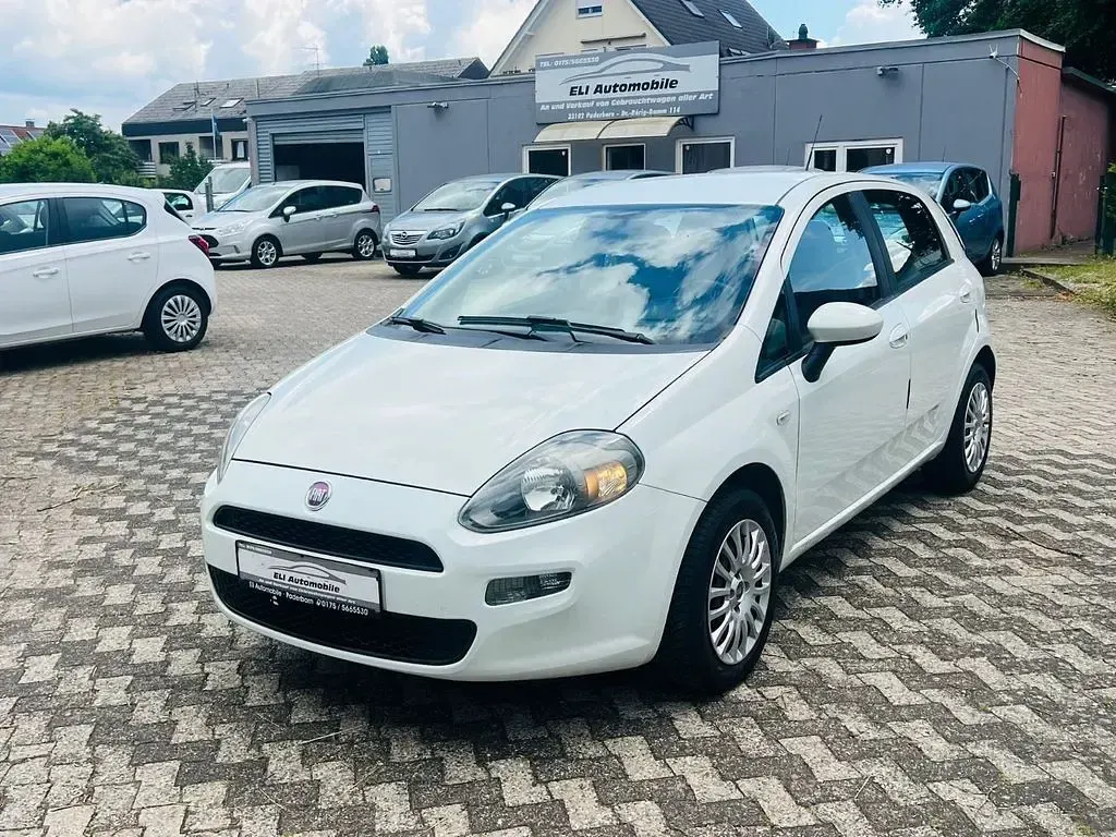 Gebraucht Fiat Punto Pop 77 PS (56 kW) 2012 Weiß Kleinwagen