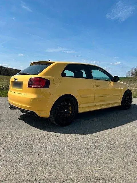 Gebraucht Audi S3 Sport 265 PS (194 kW) 2009 Gelb Kleinwagen