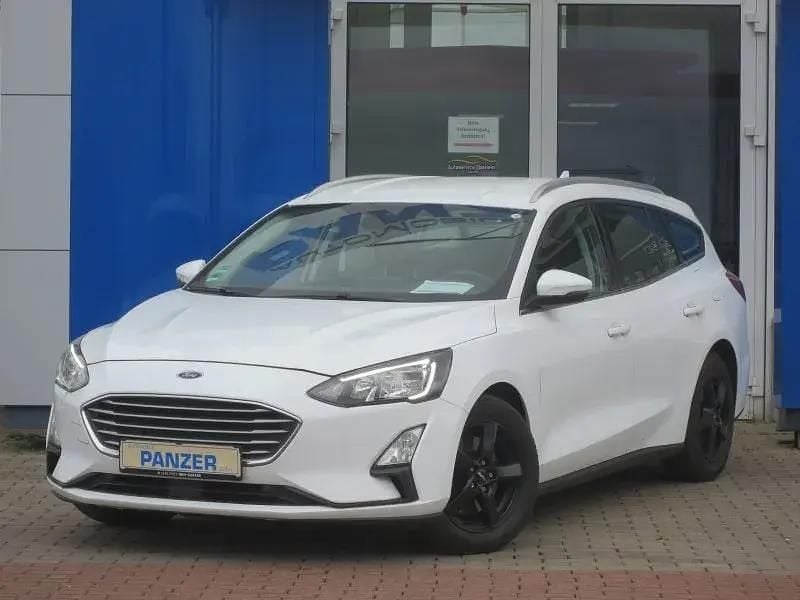 Gebraucht Ford Focus Cool & Connect 120 PS (88 kW) 2020 Weiß Limousine