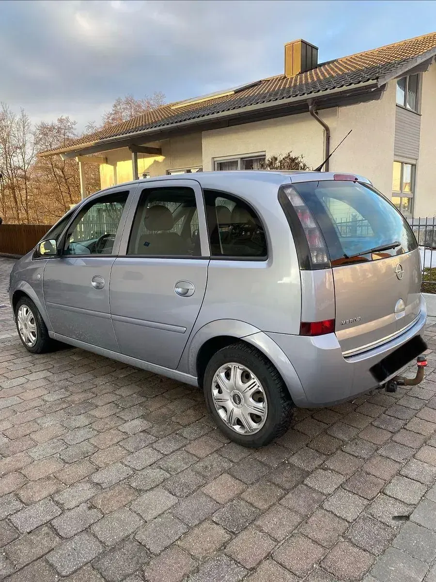 Używany Opel Meriva Edition 105 KM (77 kW) 2006 Srebrny Minivan