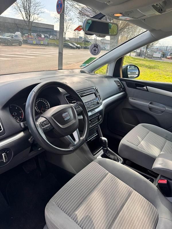 Gebraucht Seat Alhambra 170 PS (125 kW) 2011 Grau Van / Kleinbus