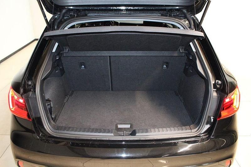 Gebraucht Audi A1 Sportback Advanced 116 PS (85 kW) 2024 Mythosschwarz Kleinwagen