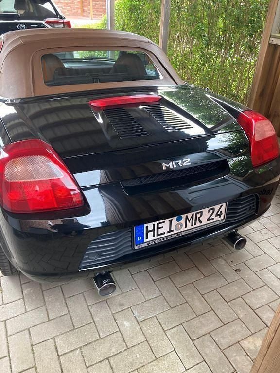 Gebraucht Toyota MR2 140 PS (102 kW) 2002 Schwarz Cabrio
