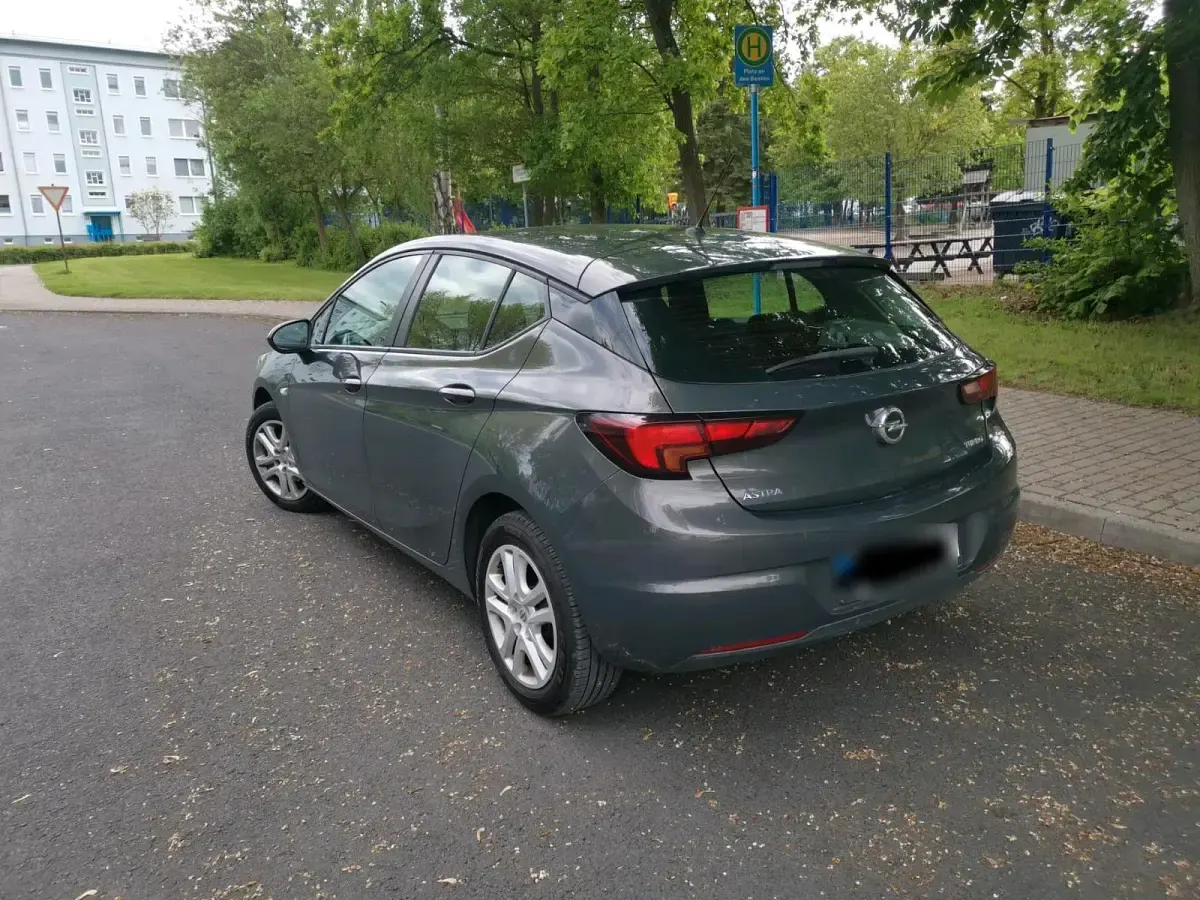 Gebraucht Opel Astra 125 PS (91 kW) 2016 Grau Coupé