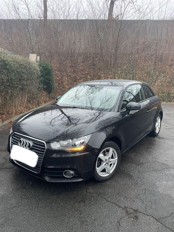 Schwarz Gebraucht 2014 Audi A1 Ambition Kleinwagen | 9.700 € (Fairer Preis) - Bild 1/4