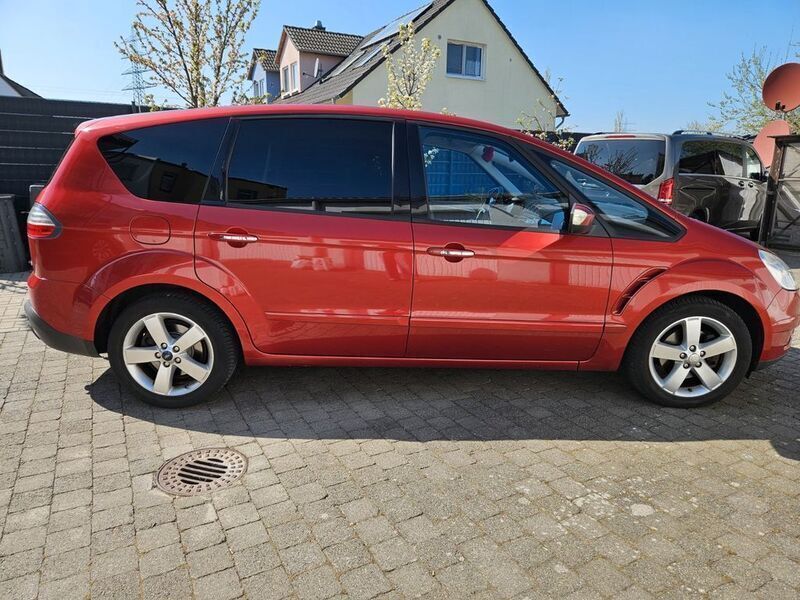 Gebraucht Ford S-MAX Titanium 175 PS (128 kW) 2009 Orange Van / Kleinbus