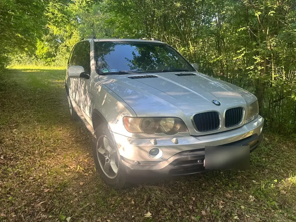 Gebraucht BMW X5 183 PS (134 kW) 2002 Silber SUV