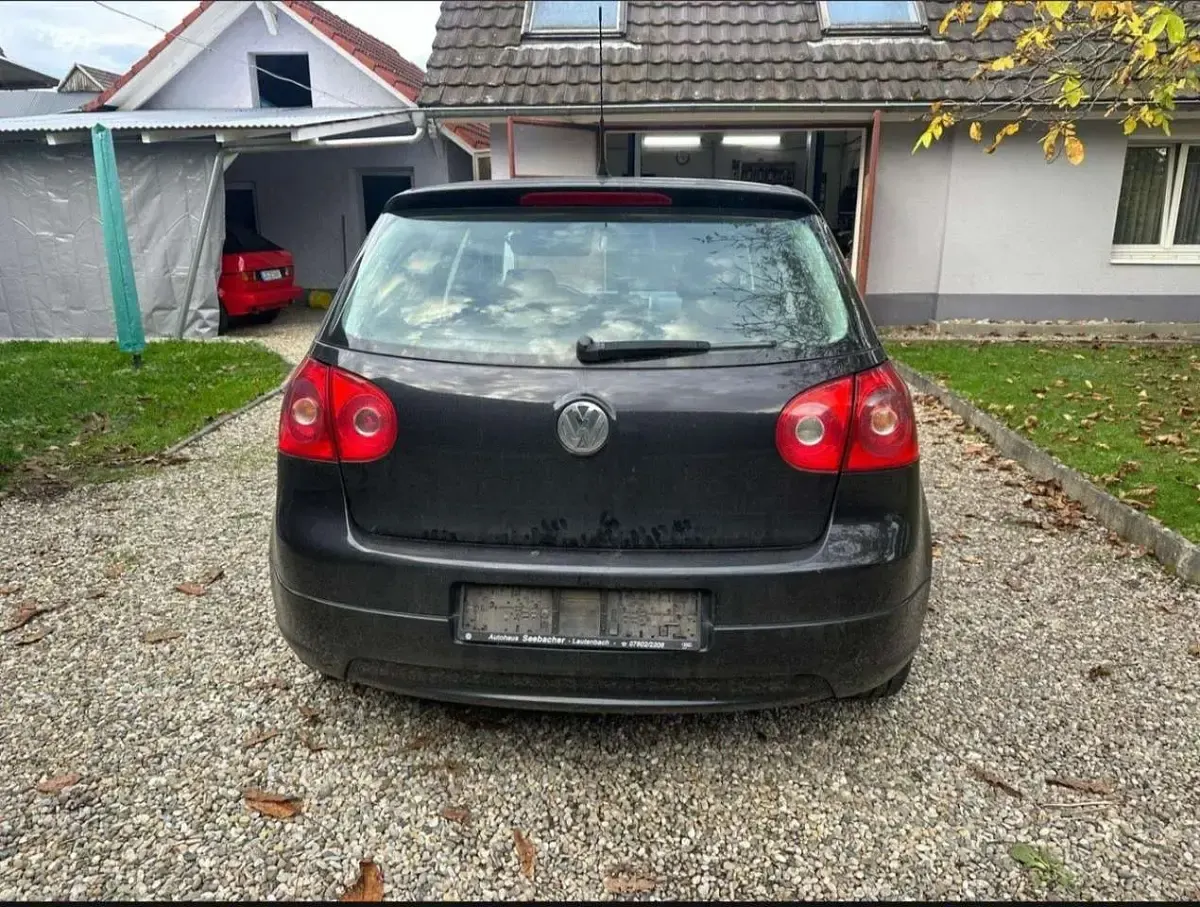 Gebraucht VW Golf V Comfortline 140 PS (102 kW) 2007 Schwarz Limousine