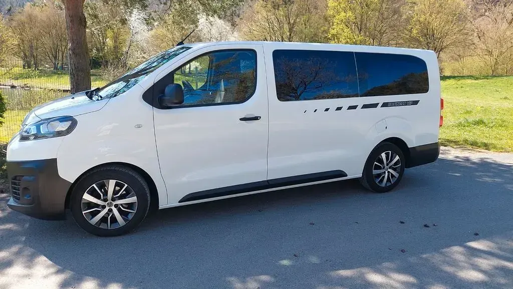 Używany Citroën Jumpy 150 KM (110 kW) 2018 Biały Minivan