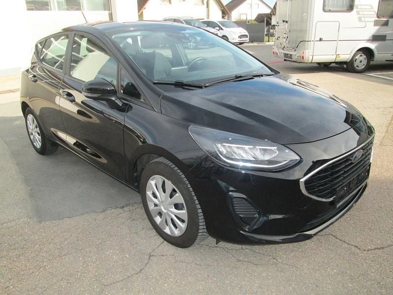 Gebraucht Ford Fiesta Cool & Connect 101 PS (74 kW) 2022 Schwarz Kleinwagen