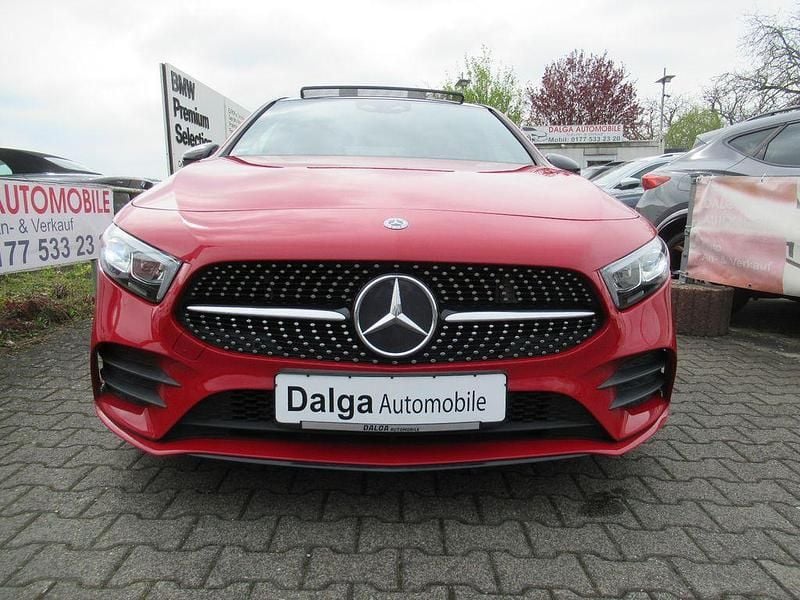 Gebraucht Mercedes A220 AMG line 190 PS (139 kW) 2018 Rot Limousine