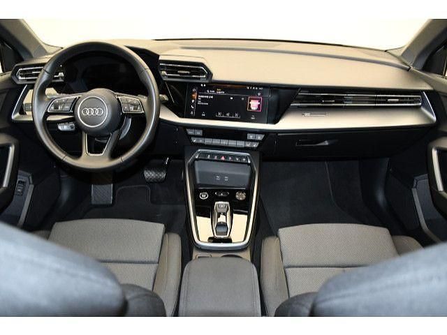 Gebraucht Audi A3 S-Line 150 PS (110 kW) 2025 Mythosschwarz metallic Limousine