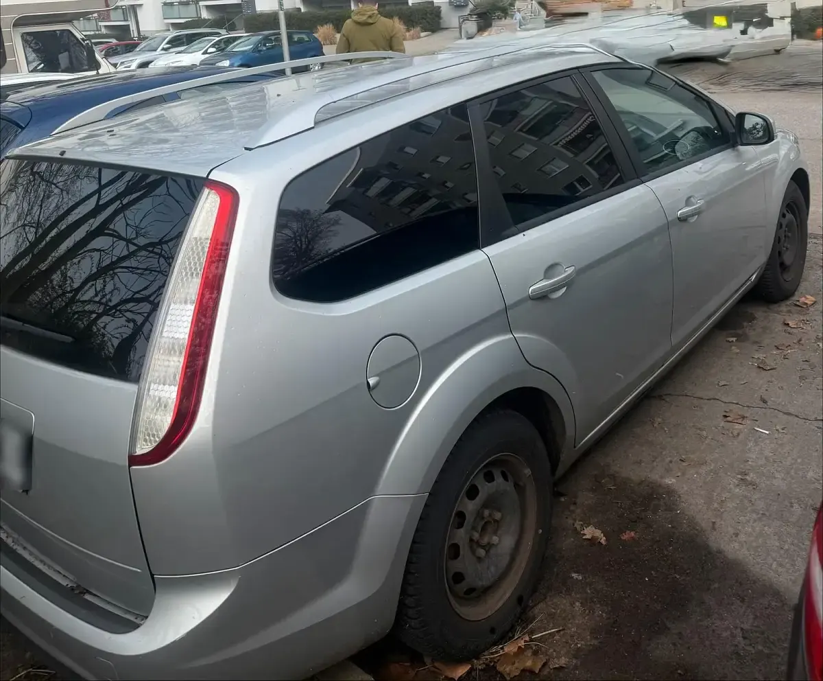 Used Ford Focus 105 HP (77 kW) 2009 Silver Estate