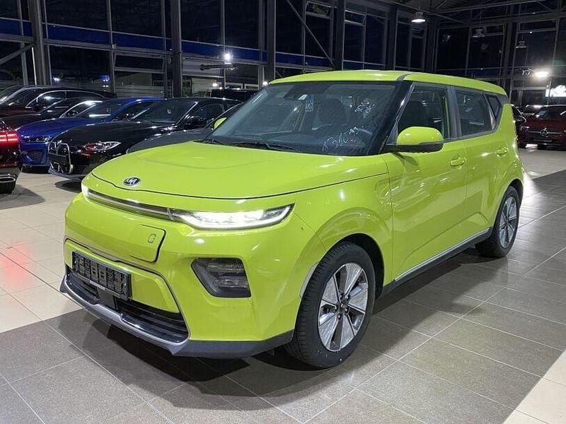 Grün Gebraucht 2021 Kia Soul EV Edition 7 SUV | 14.900 € (Fairer Preis) - Bild 1/4