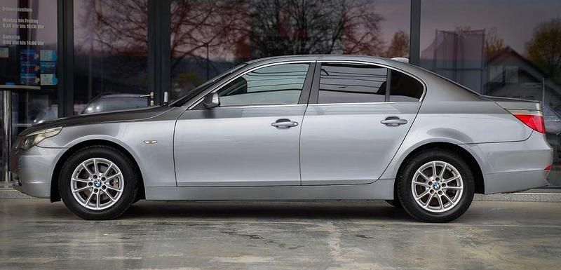 Second-hand BMW 525 218 CP (160 kW) 2006 Gri Berlinǎ
