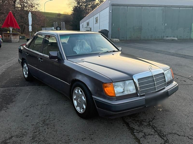 Gebraucht Mercedes E230 1991 Limousine