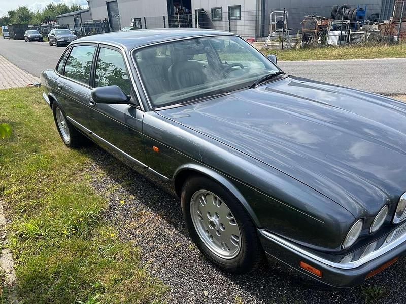 Gebraucht Jaguar XJ6 Executive 211 PS (155 kW) 1996 Grau Limousine