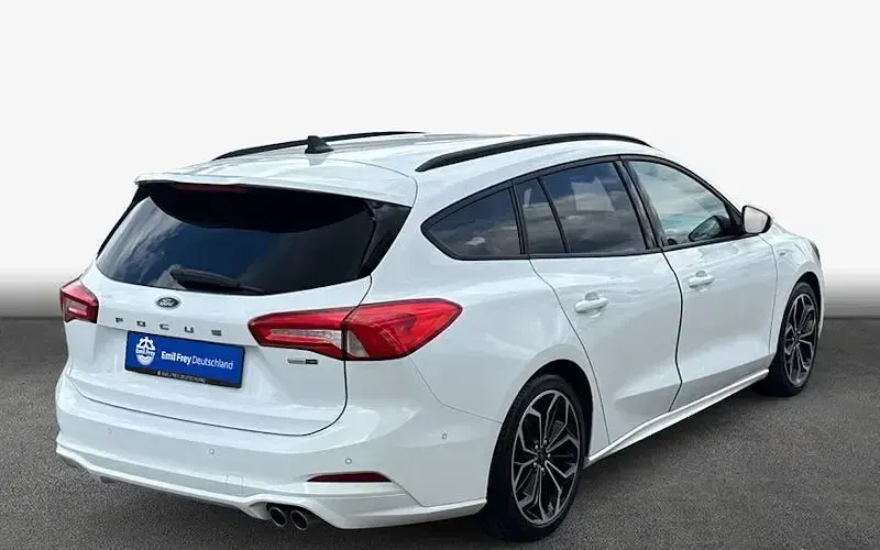 Usata Ford Focus ST-Line X 125 CV (91 kW) 2022 Bianco Station wagon