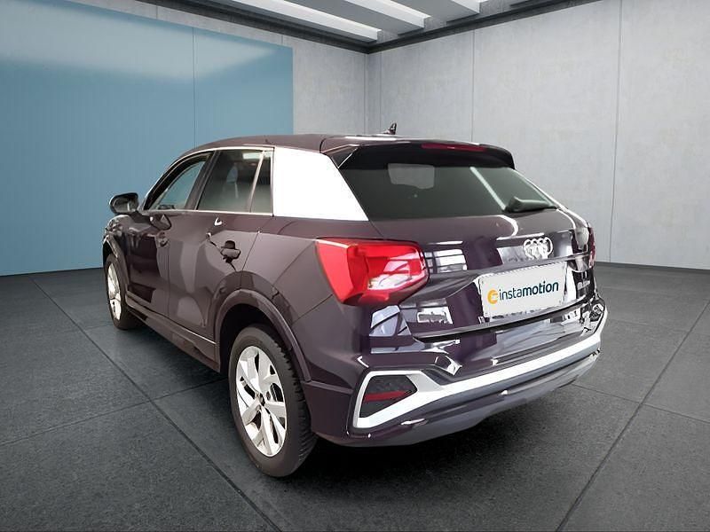 Gebraucht Audi Q2 S-Line 110 PS (80 kW) 2024 Violett SUV