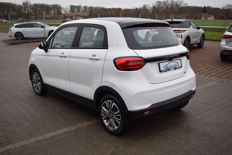 Neu Leapmotor T03 69 kW (95 PS) 2025 Weiß Kleinwagen