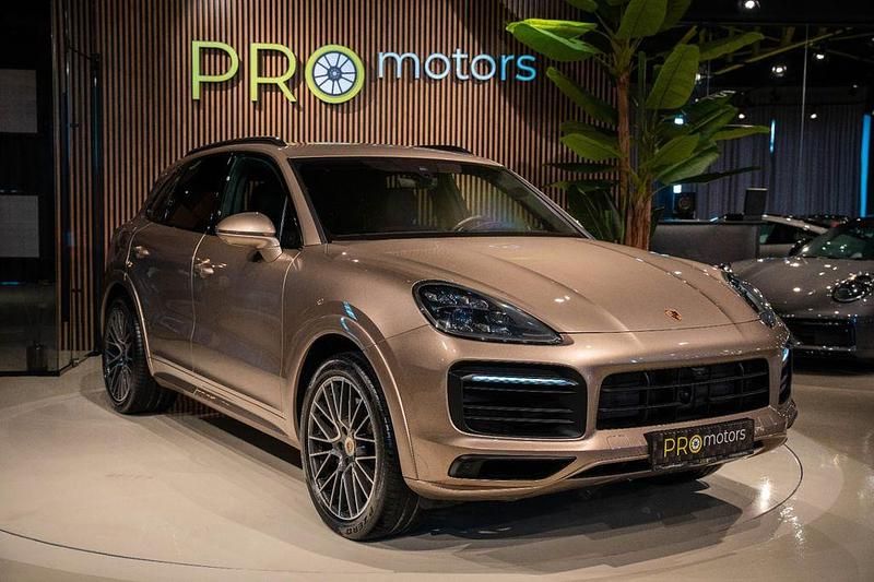 Second-hand Porsche Cayenne 340 CP (250 kW) 2019 Auriu SUV