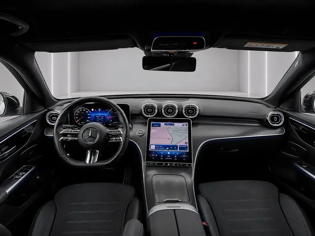 Gebraucht Mercedes C220 AMG 200 PS (147 kW) 2022 Obsidianschwarz (metallic) Kombi