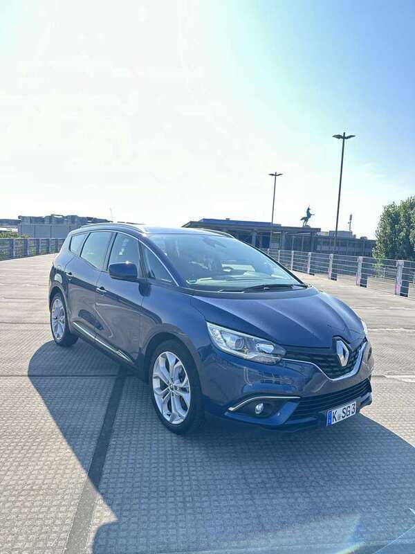 Gebraucht 2018 Renault Grand Scénic IV Experience Van / Kleinbus | 10.900 € (Fairer Preis) - Bild 1/4