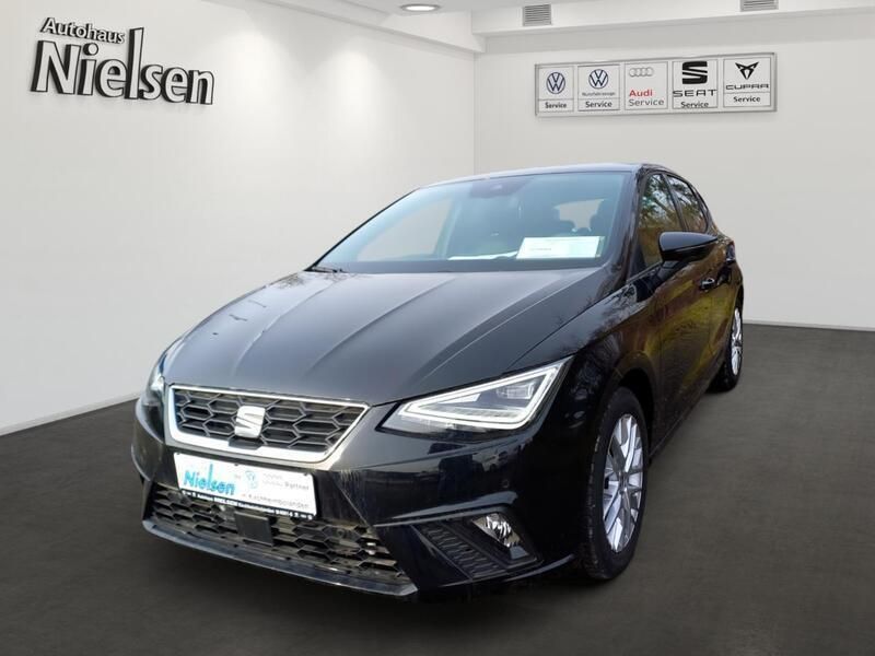 Schwarz Gebraucht 2023 Seat Ibiza FR Kleinwagen | 21.750 € (Etwas zu teuer) - Bild 1/4